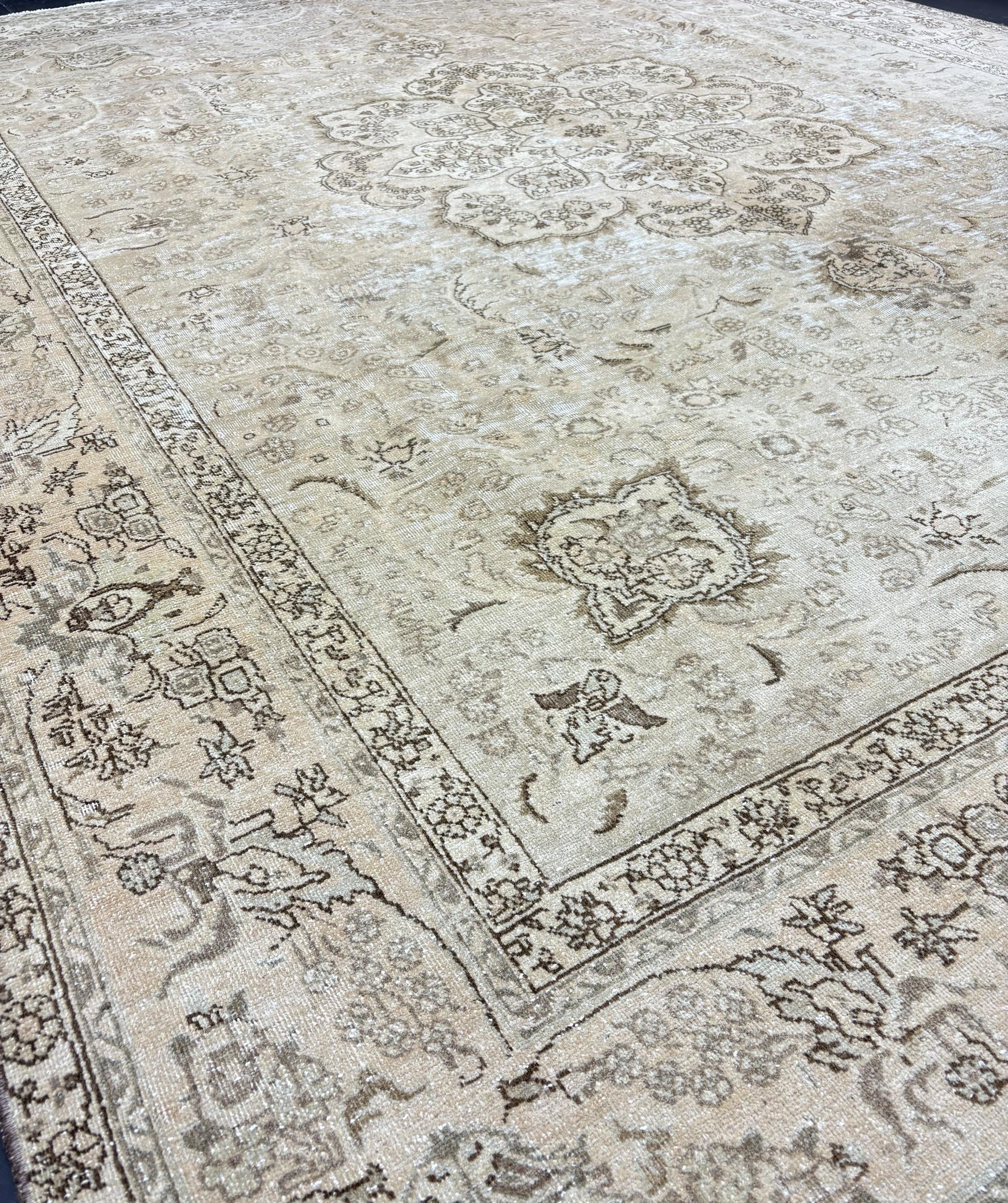 Vintage Oushak Rug, Muted Neutral Area Rug, Distressed Turkish Rug, Soft Beige Large Carpet, Organic Wool Boho Rug