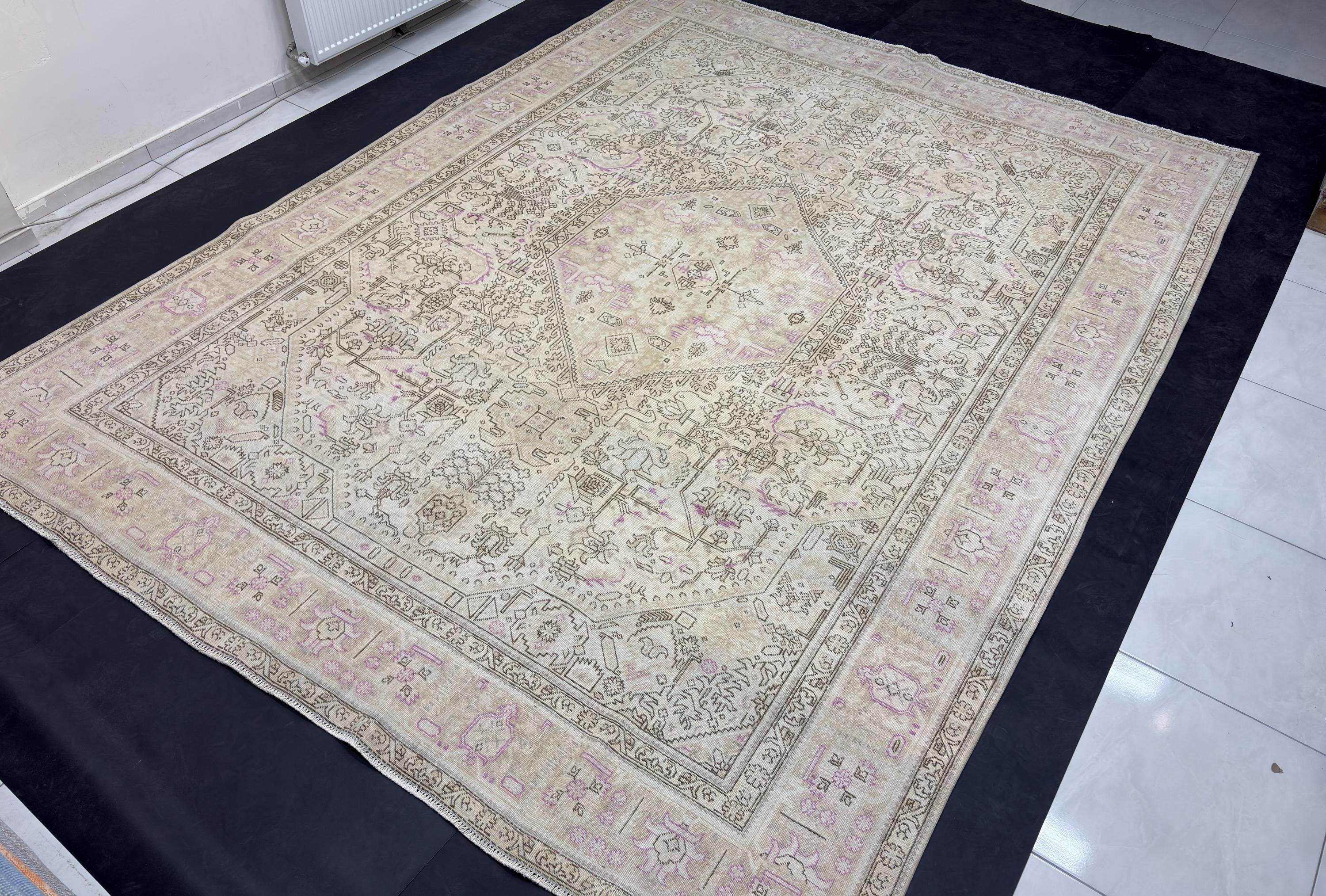 1980s Vintage Turkish Rug 9x12, Handwoven Wool Area Rug, Beige Lilac Distressed Oushak Style Living Room Carpet
