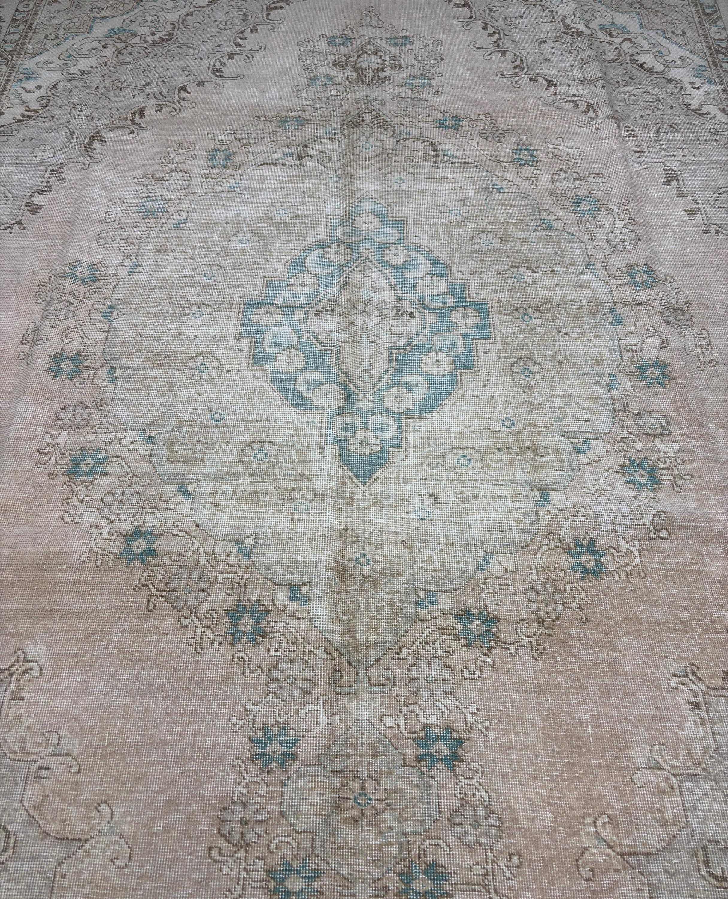 Vintage Turkish Rug 9x12, Large Oushak Wool Area Rug, Faded Neutral Beige Blue Rug, Handmade Living Room Carpet, Oversized