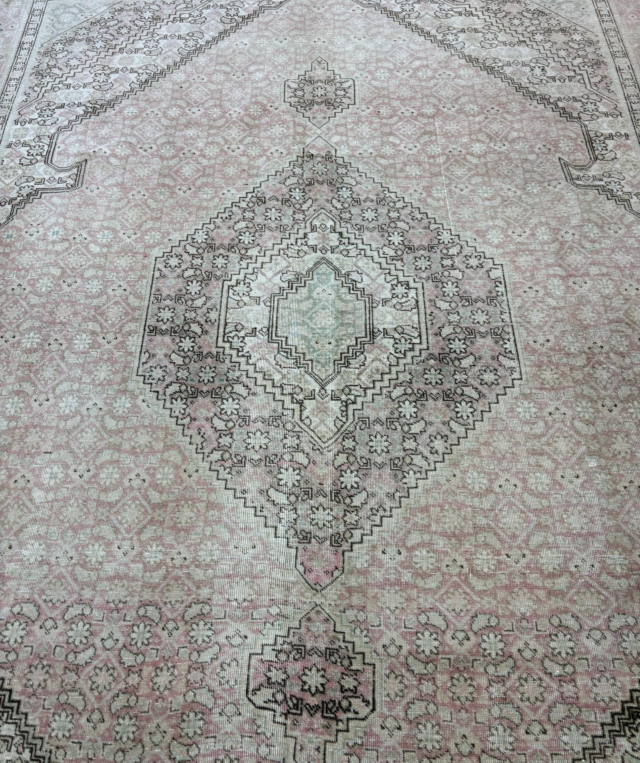 Vintage Turkish Rug 8x11, Large Wool Area Rug, Faded Pink Beige Rug, Handmade Living Room Carpet, Muted Rose Medallion