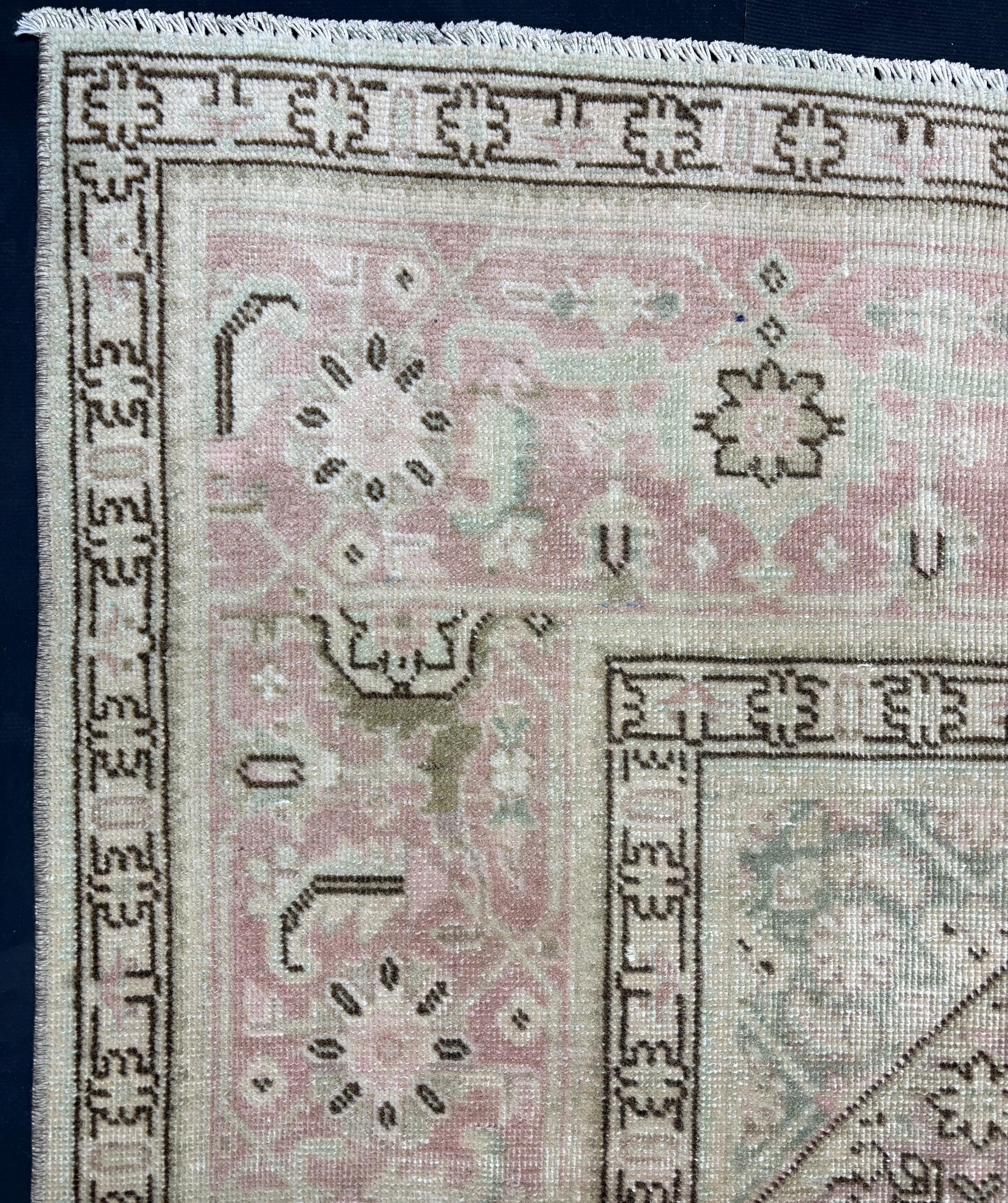 Vintage Turkish Rug 8x11, Large Wool Area Rug, Faded Pink Beige Rug, Handmade Living Room Carpet, Muted Rose Medallion