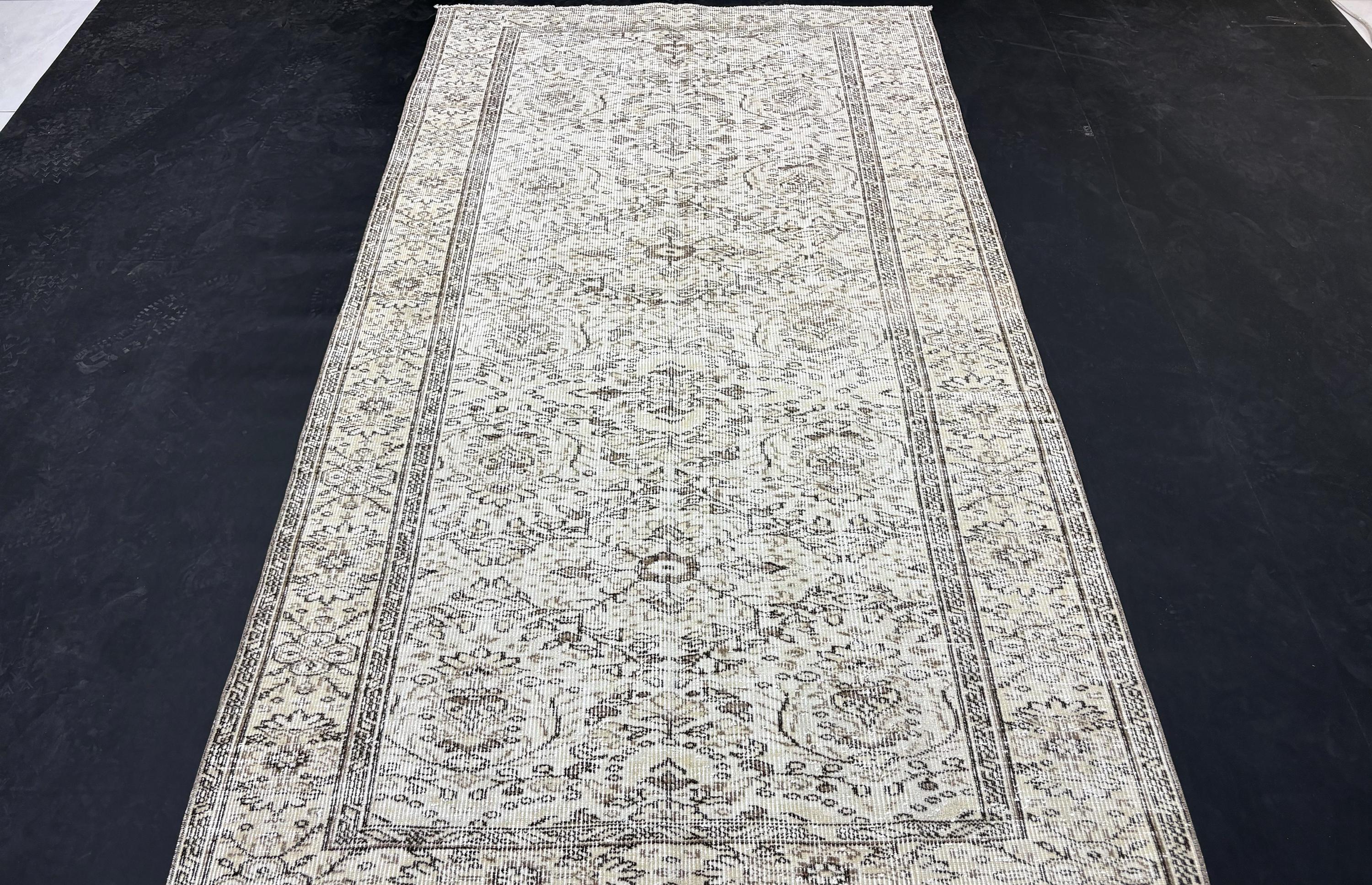 Vintage Rug 5x8, Distressed Wool Area Rug, Faded Ivory Beige Allover Floral Rug, Handmade Living Room Carpet, Muted Neutral