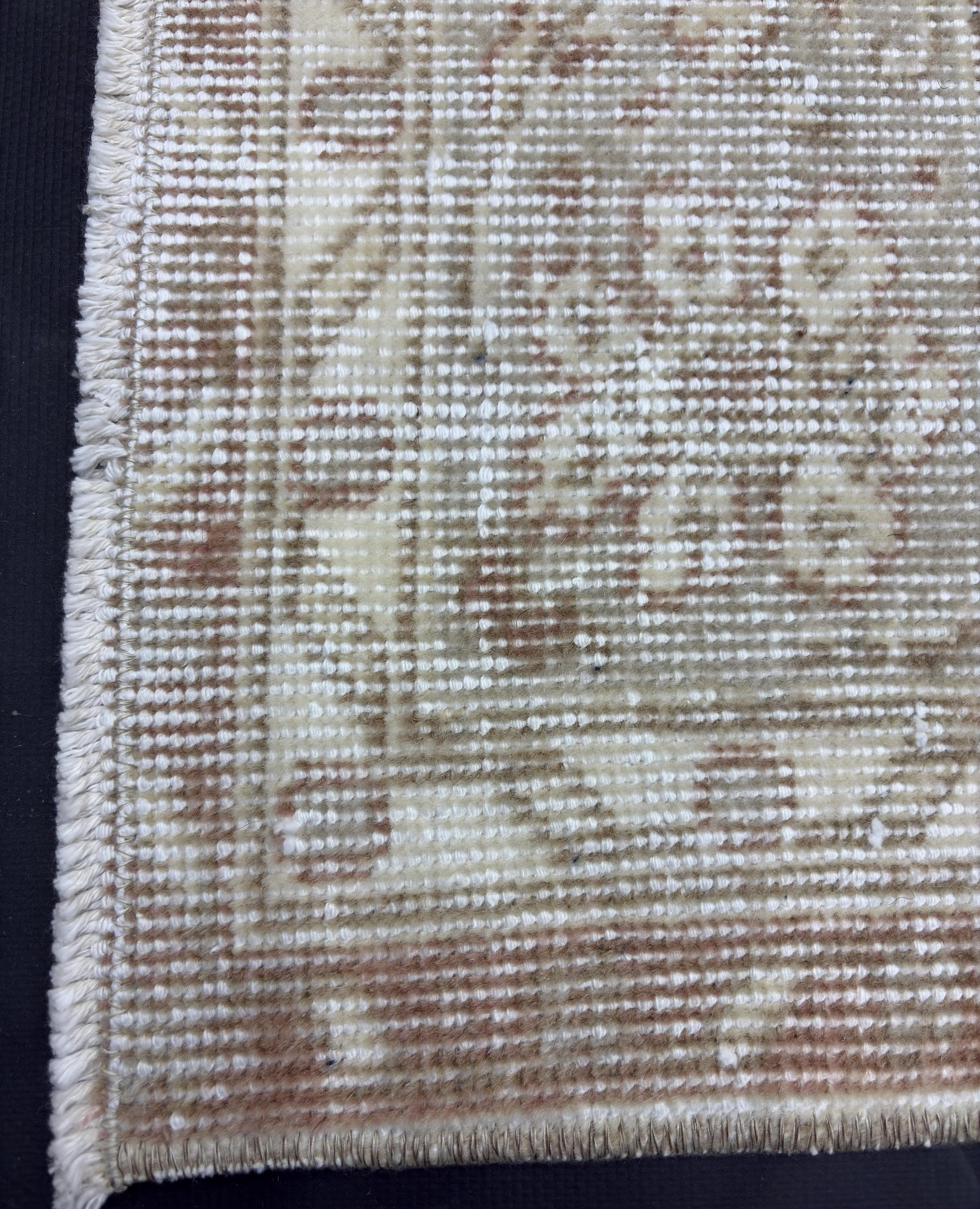 Large Ivory Beige Wool Area Rug, 1980s Vintage Turkish Rug, Neutral Floral Anatolian Rug, Faded Oushak Style, 207x308 cm