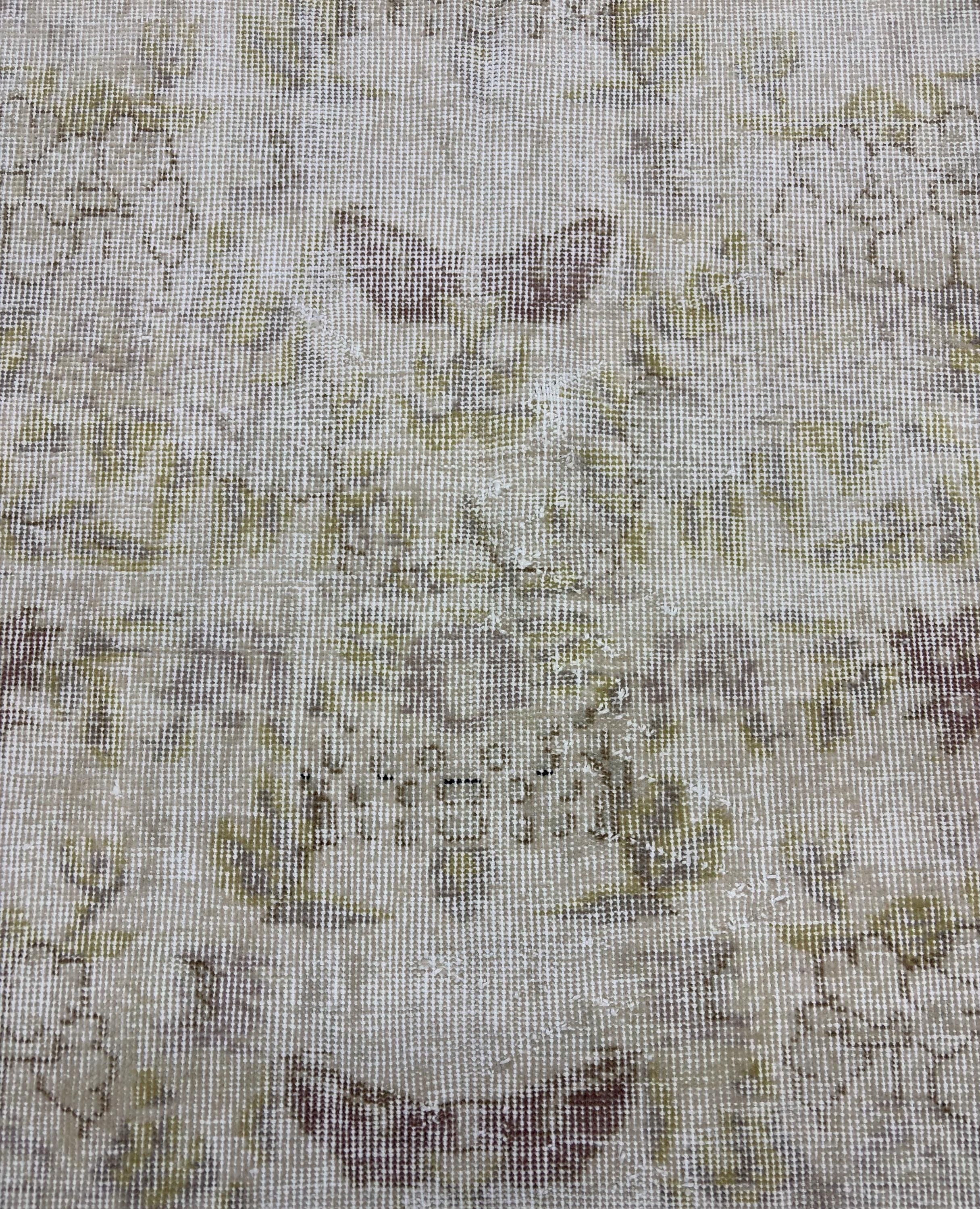 Vintage Rug 4x7, Distressed Wool Area Rug, Faded Cream Mauve Rug, Handmade Small Area Rug, Muted Boho Vintage Floral Living