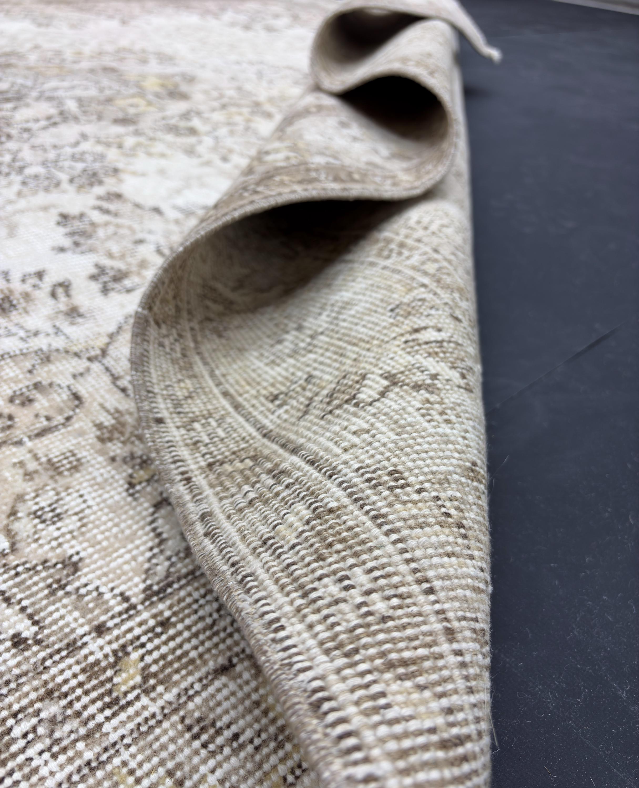 Vintage Turkish Rug 6.5x9.5 ft, Distressed Oushak Rug, Faded Beige Wool Area Rug, Handmade 1980s Anatolian Carpet, Boho