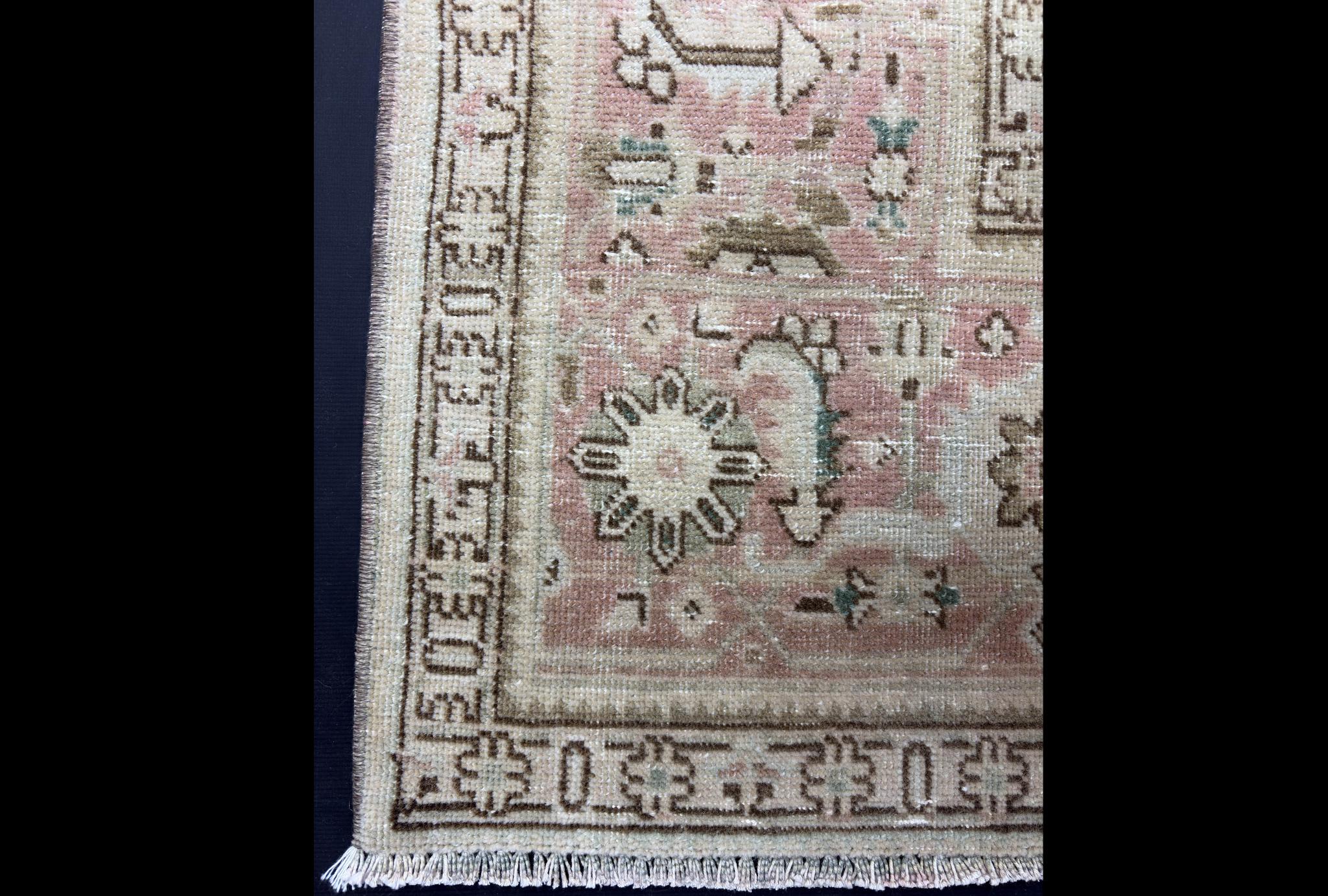Vintage Anatolian Wool Rug 9x12 | Handwoven Turkish Carpet | 1980s Large Area Rug for Living Room | Traditional Bedroom Rug