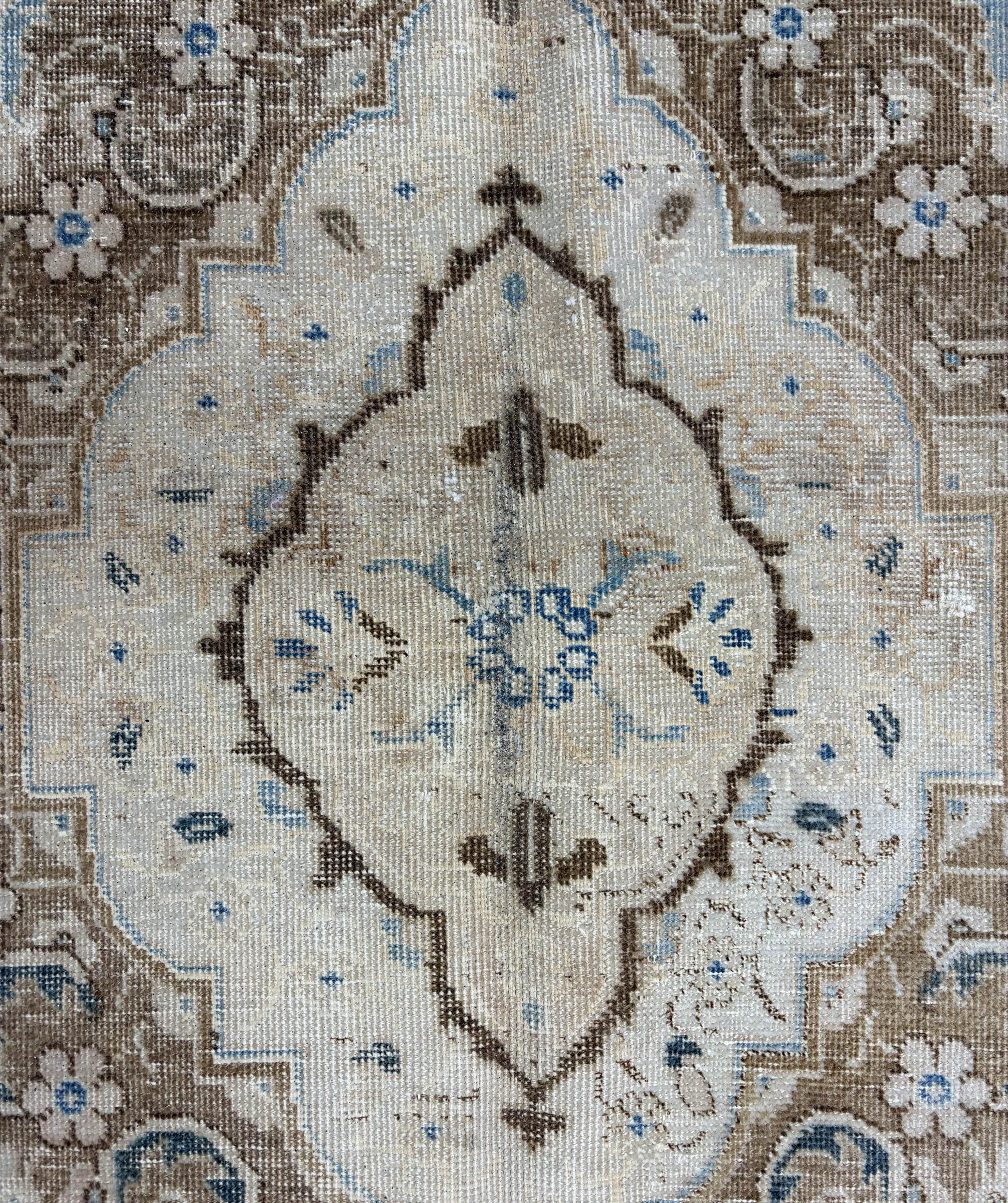 Oversized Vintage Rug 10x13 ft, Handwoven Distressed Wool Rug, Large Living Room | Traditional Beige Blue Anatolian Area Rug