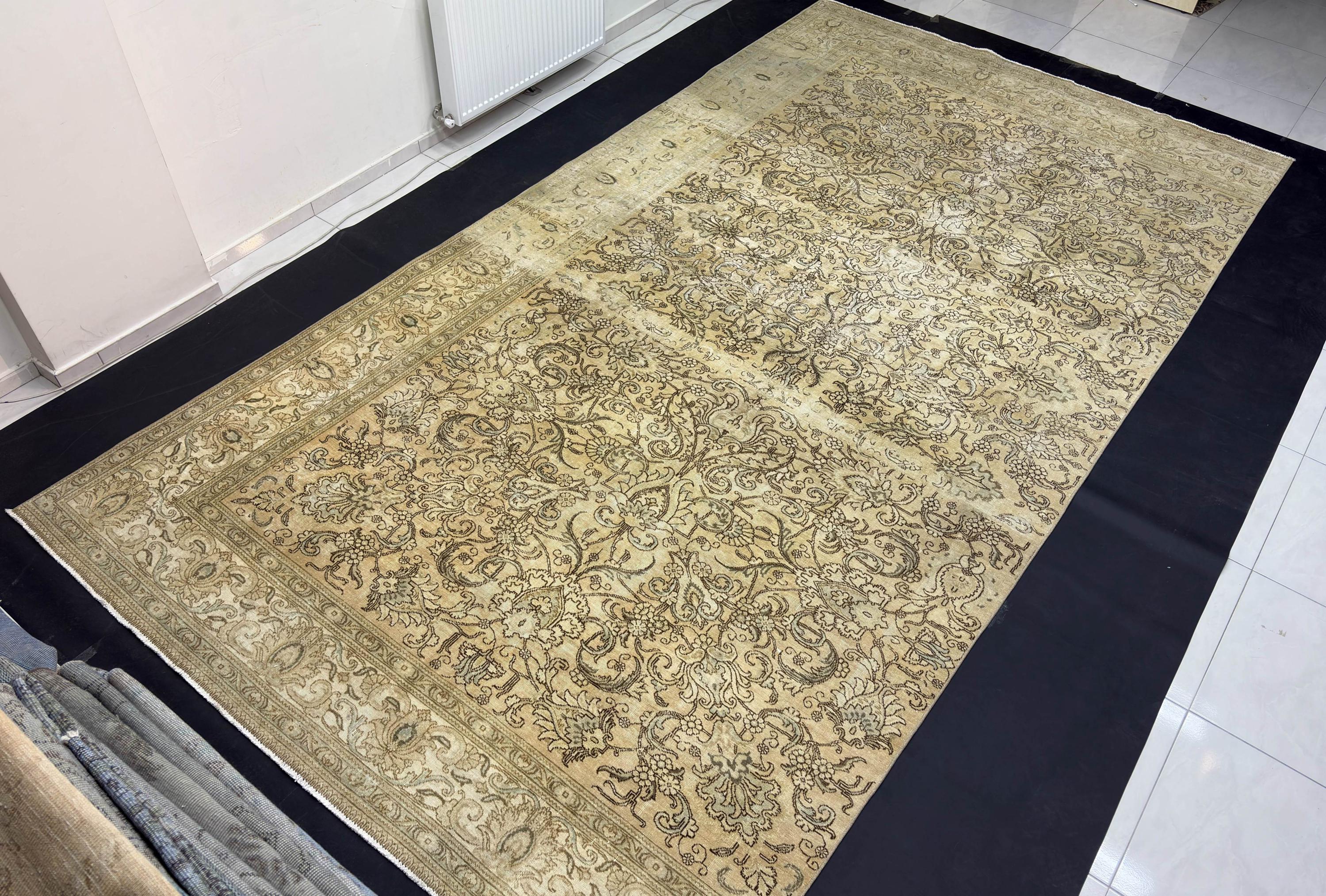 8x15 Vintage Rug, Oversized Anatolian Carpet, Handwoven Wool Area Rug, Muted Beige Oushak, Extra Large Living Room Rug, 1980s