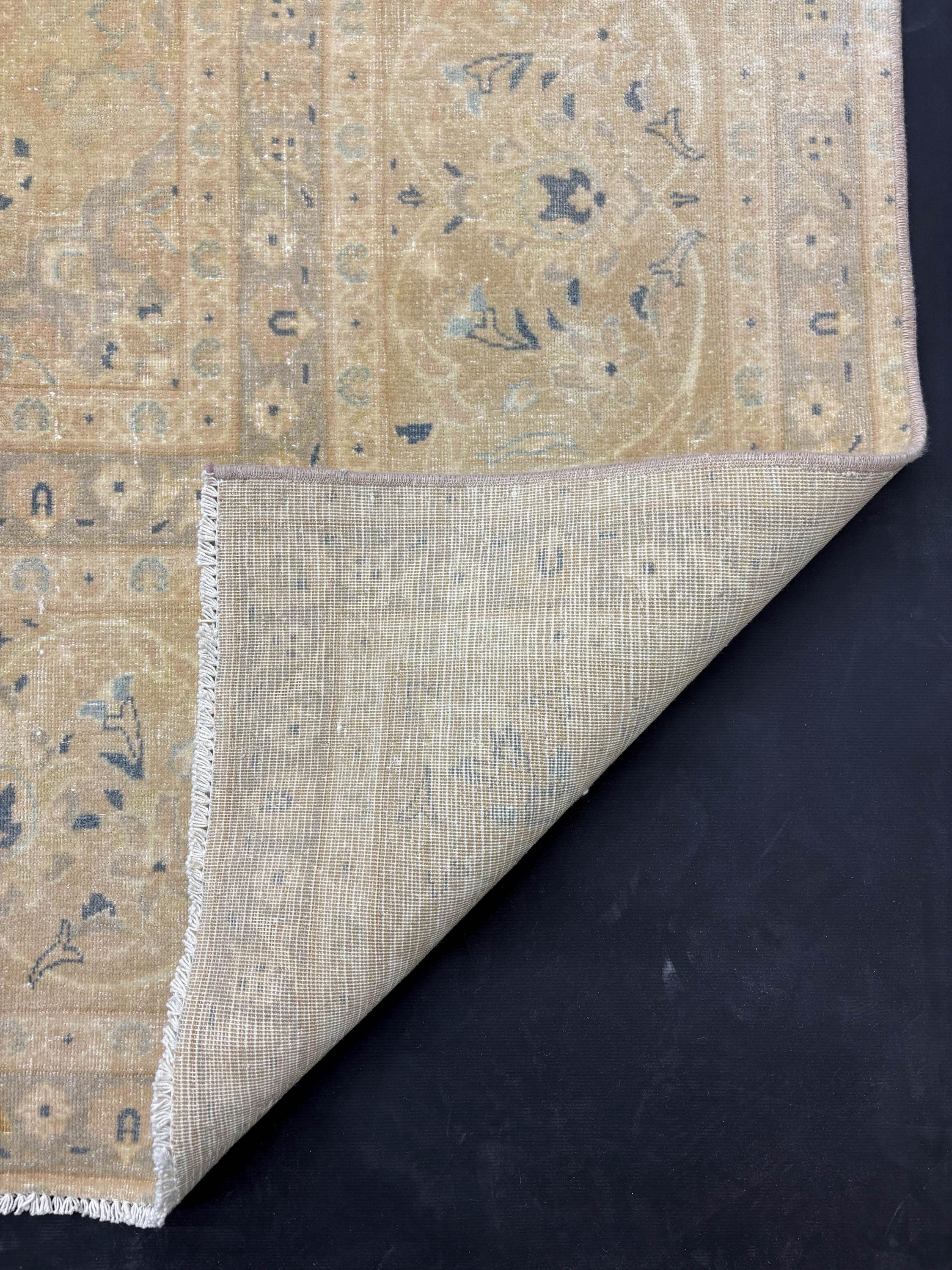 Vintage Turkish Rug 9'5" x 11'10", 1980s Low Pile Area Rug, Beige Oushak Style Rug, Large Neutral Handmade Rug